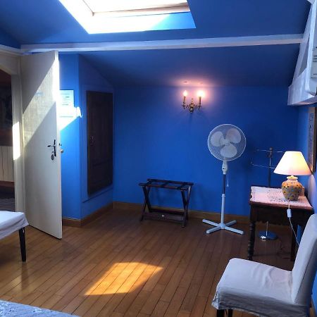 La Petite Provence De Touron Bed & Breakfast Pujols  Exterior photo