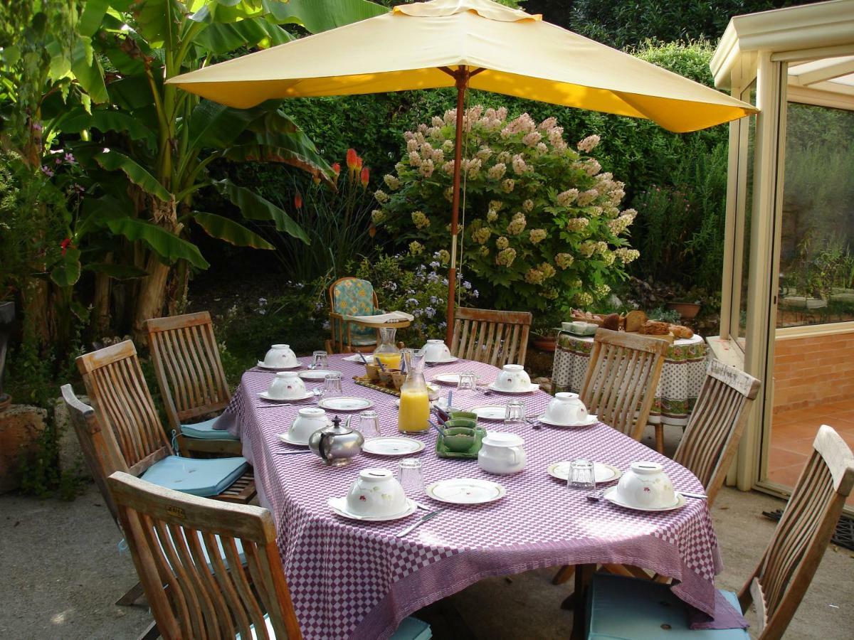 La Petite Provence De Touron Bed & Breakfast Pujols  Exterior photo