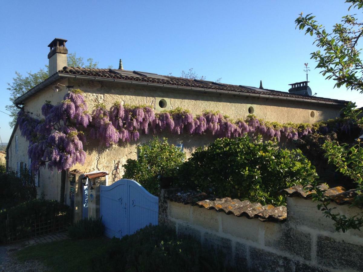 La Petite Provence De Touron Bed & Breakfast Pujols  Exterior photo